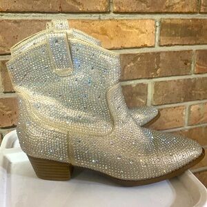 Girls rhinestone boots size 3